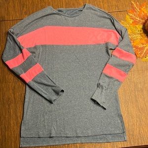 Women’s Small Pink / Blue-Gray long sleeves top